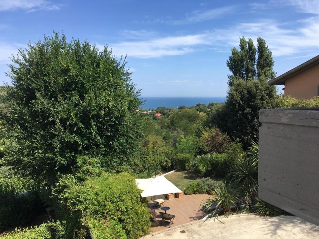 Appartamenti Pesaro Mare Ledimar Exteriör bild