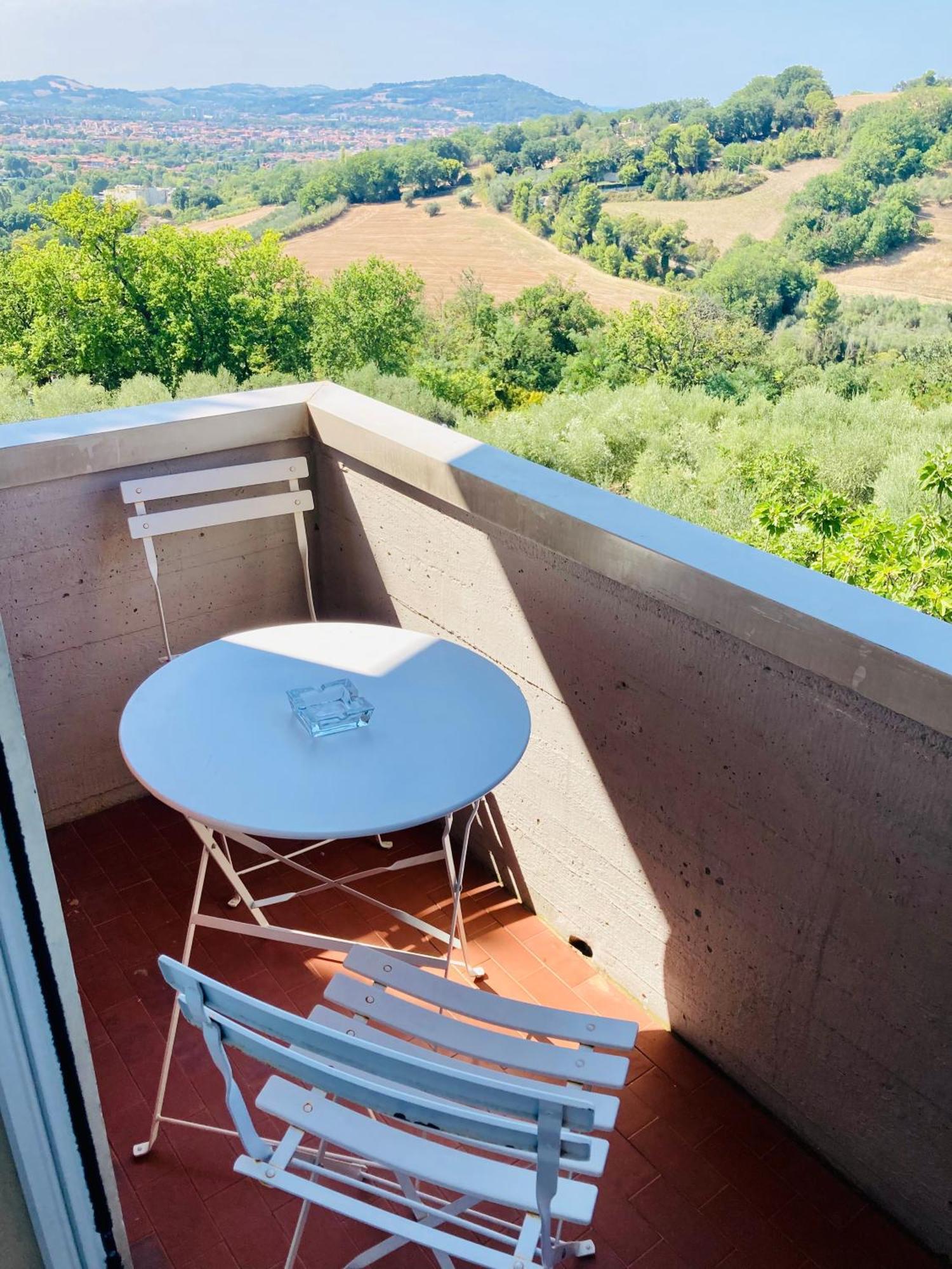 Appartamenti Pesaro Mare Ledimar Exteriör bild